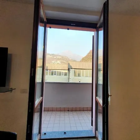 아파트 La Casa Nel Vento 데르비오