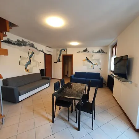 La Casa Nel Vento Dervio