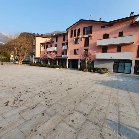 La Casa Nel Vento Апартаменты Дервио