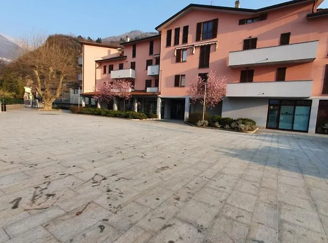 La Casa Nel Vento Апартаменты Дервио