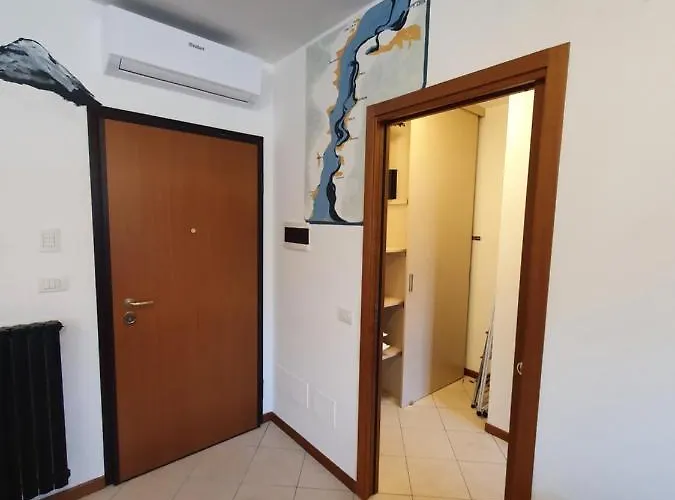 La Casa Nel Vento Apartman Dervio